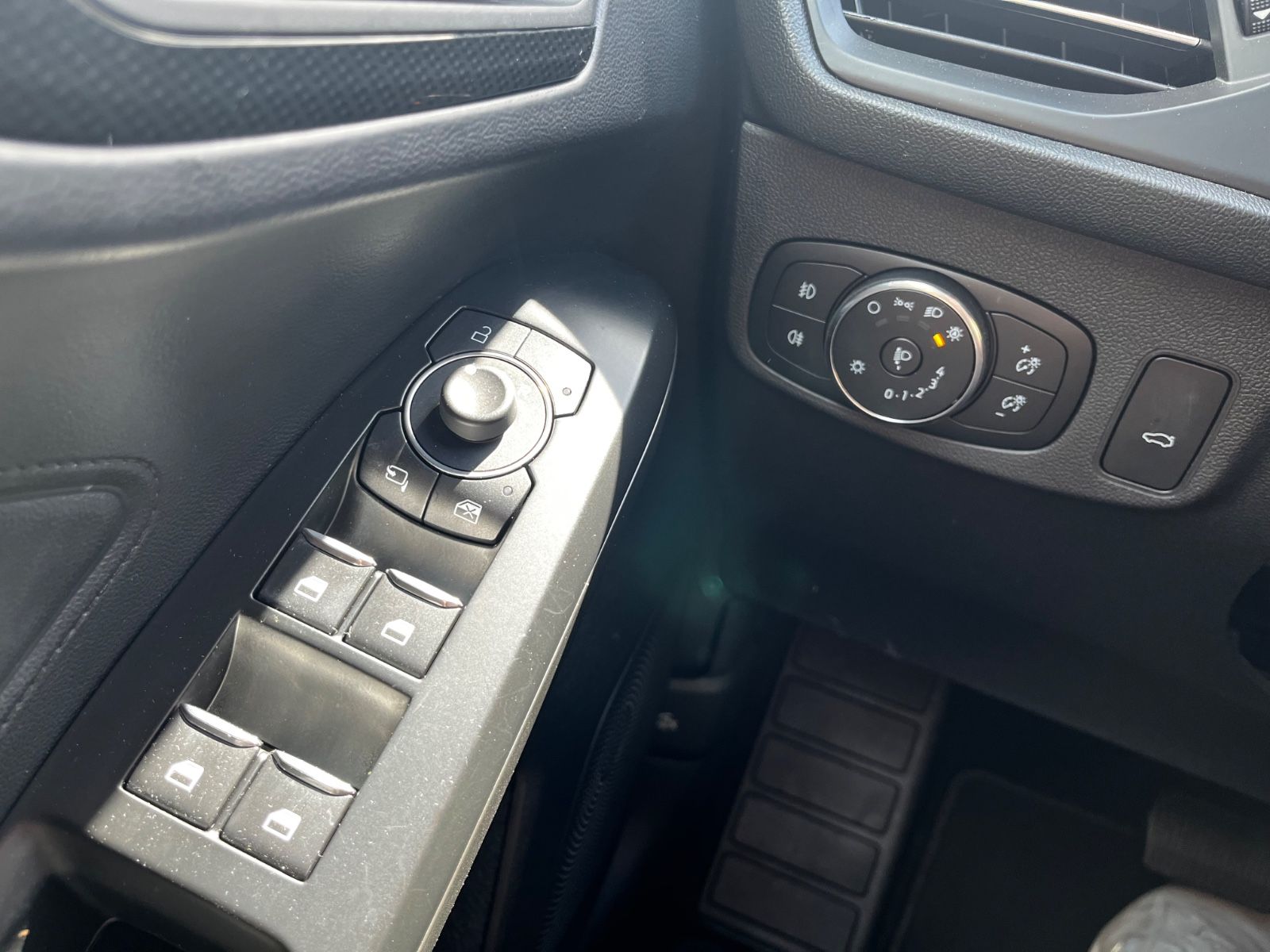 Ford Focus Turnier ST-Line Automatik, FahrerP, iACC