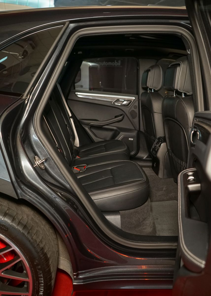 Porsche Macan GTS - Samsaru's Car Outlet