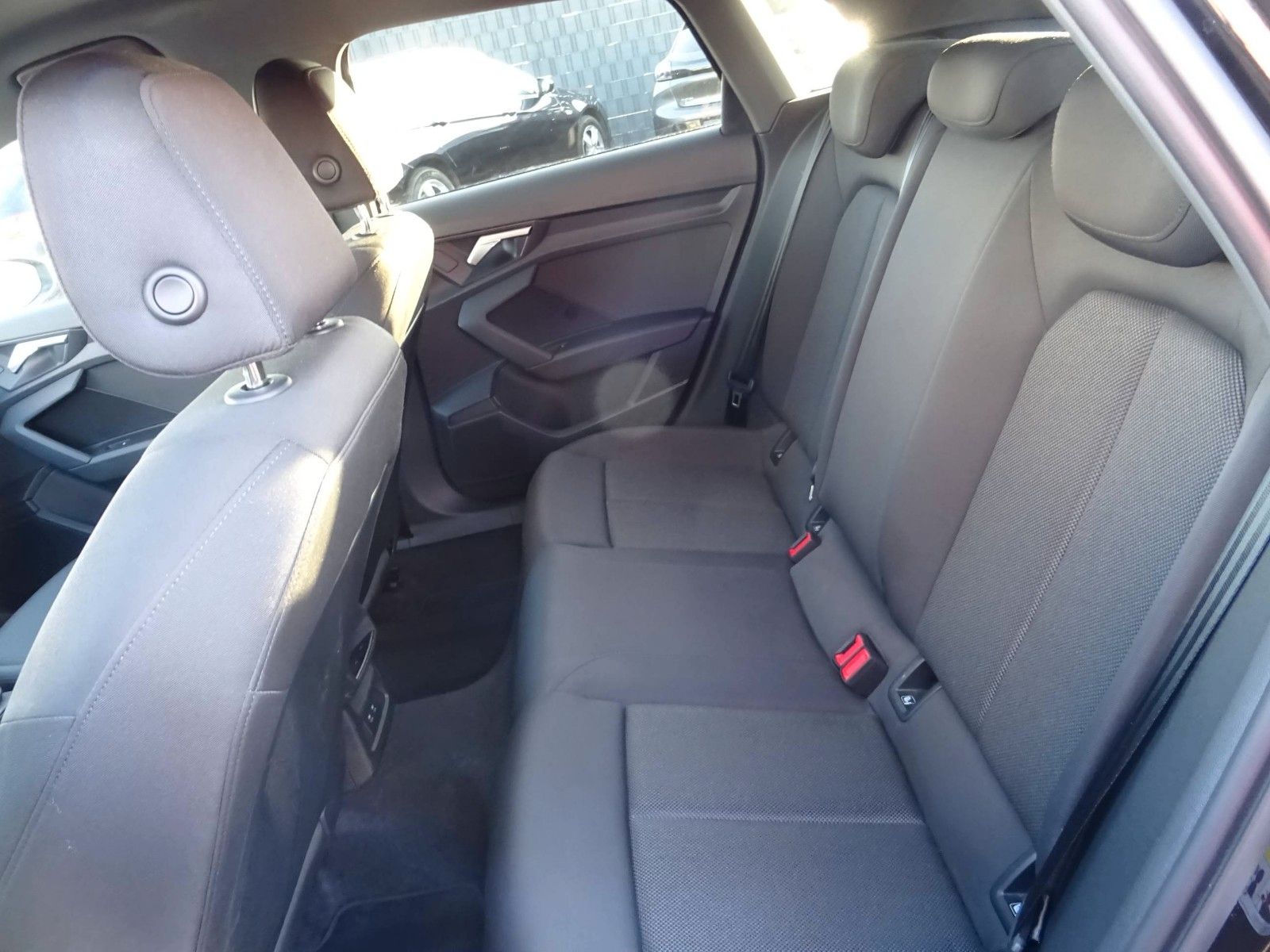 Audi A3 Sportback30TFSI S line NaviLEDSHZ Virtuell