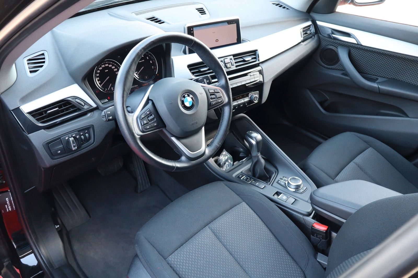 BMW X1 xDrive 25 e Advantage - Samsaru's Car Outlet