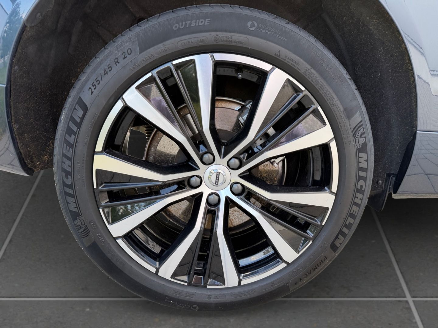 Volvo XC60 Ultimate Dark AWD B4 Diesel HUD StandHZG AH