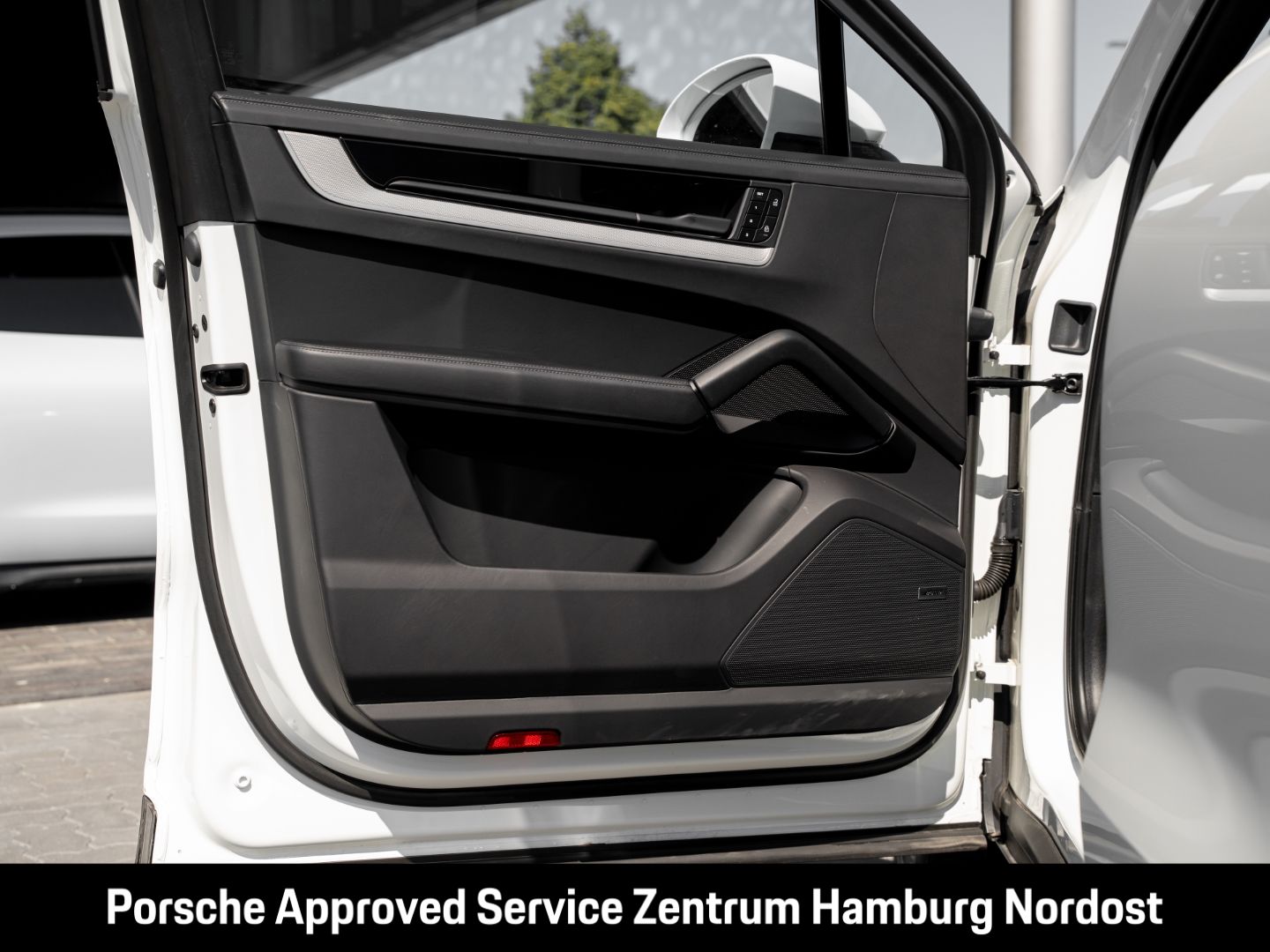 Porsche Cayenne E-Hybrid Coupe Sport Chrono PASM BOSE
