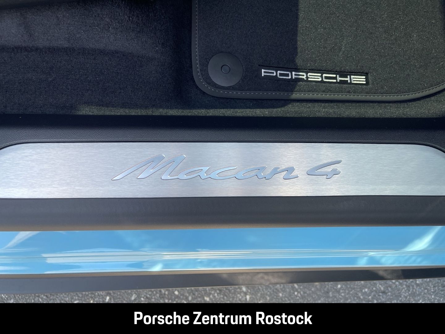 Porsche Macan 4 BOSE Rückfahrkamera Abstandstempomat LED