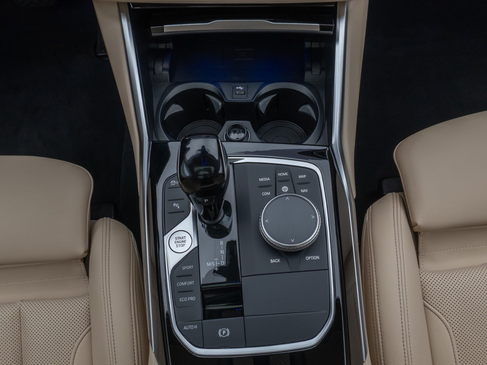 BMW 320d xD Luxury Line - Samsaru's Car Outlet