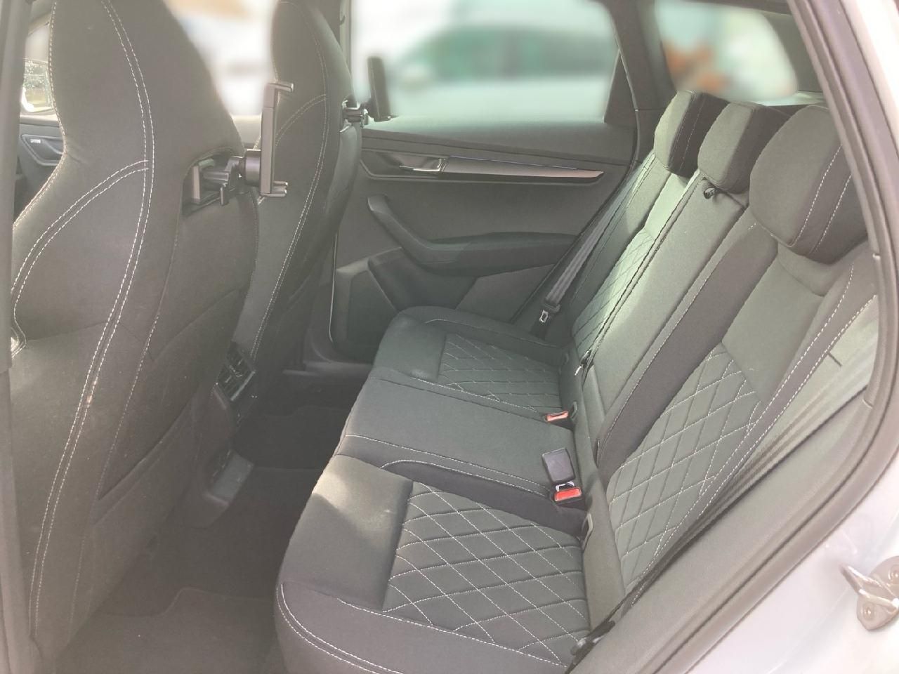 Skoda Karoq Sportline 2.0 TSI DSG 4x4 *AHK,Pano,Sthz.*