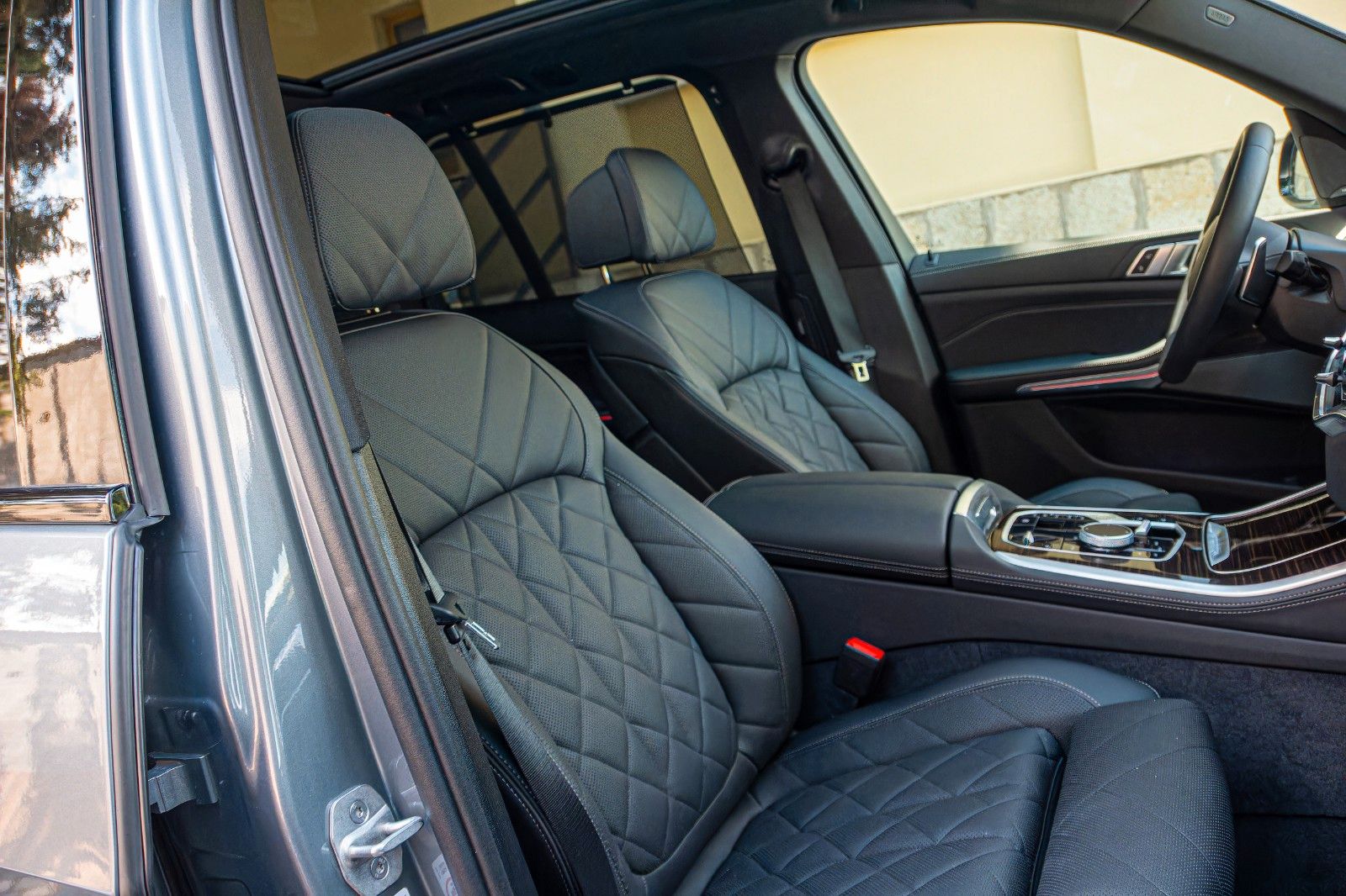 BMW X5 30d M SPORT.DR.ASS.LUFT.SOFTC.PANO.AHK.2STÜCK