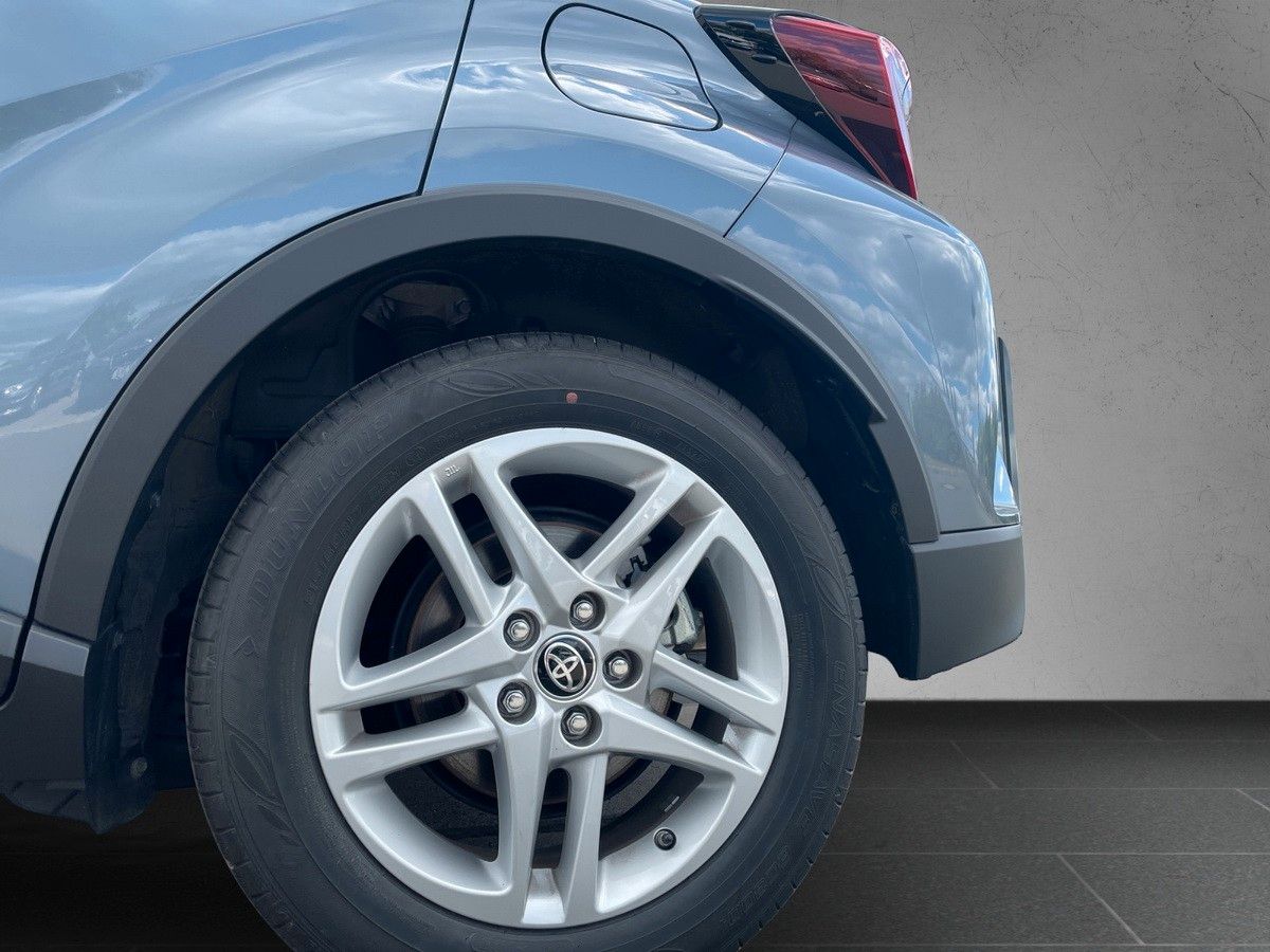 Toyota C-HR 1.8 Hybrid Comfort - Samsaru's Car Outlet