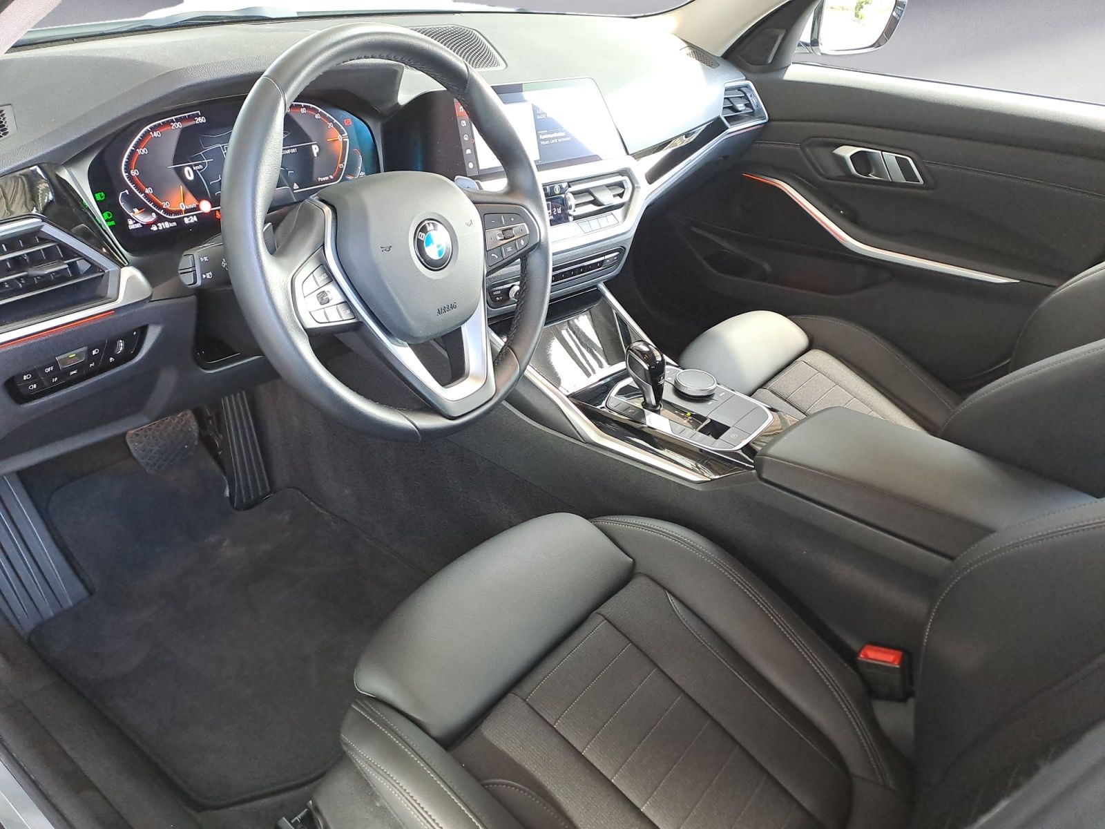 BMW 320d xDrive Touring Sport Line - Samsaru's Car Outlet