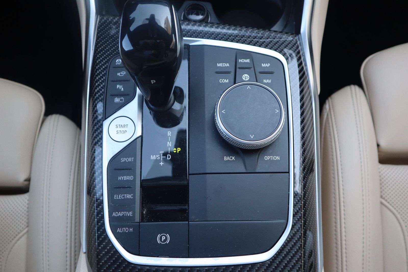 BMW 330e xDrive Touring M Sport - Samsaru's Car Outlet