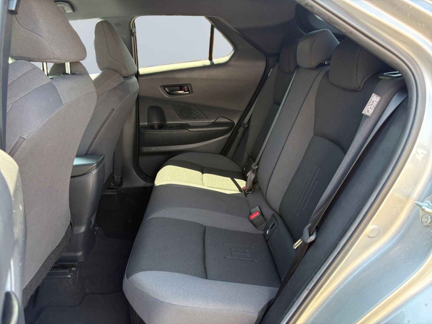 Toyota C-HR 1.8 Hybrid Team D *Technik-Paket*CAM*SHZ*