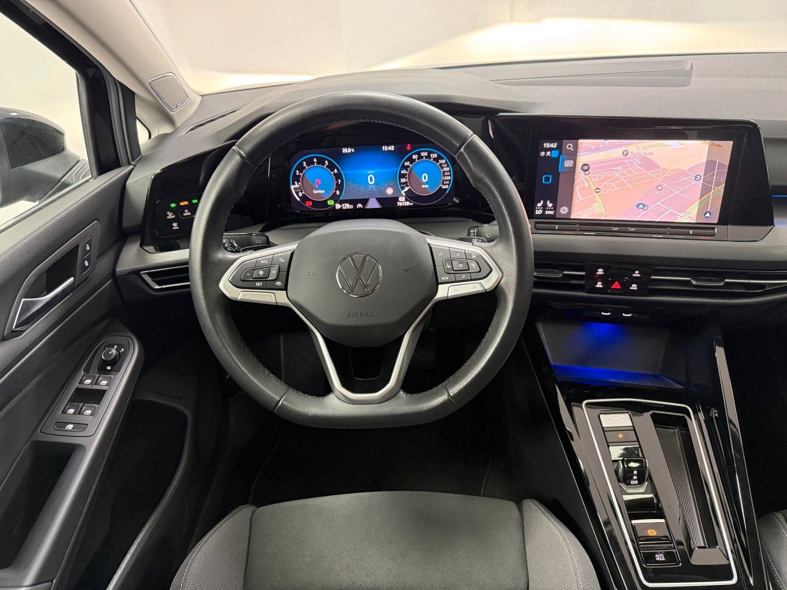 Volkswagen Golf 2.0 TSI/ACC/PANO/KAM/STHZ/AHK/MATRIX/AHK