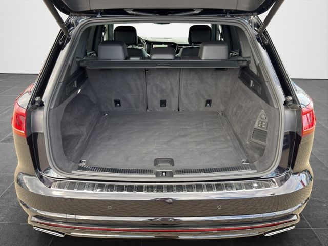 Volkswagen Touareg 3.0TDI 4M R-Line Matrix/AHK/Luft/Dynaudi