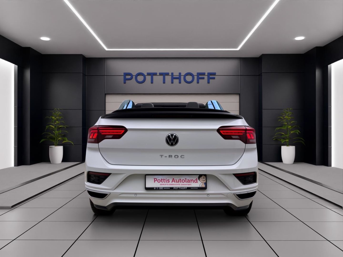 Volkswagen T-Roc 1.5 TSI DSG R-LINE - Samsaru's Car Outlet