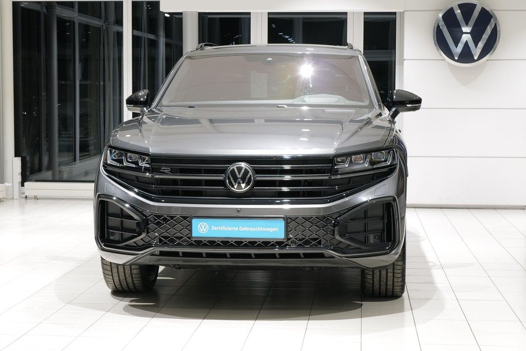 Volkswagen Touareg 3.0TDI R-Line BlackStyle Offroad HuD 360
