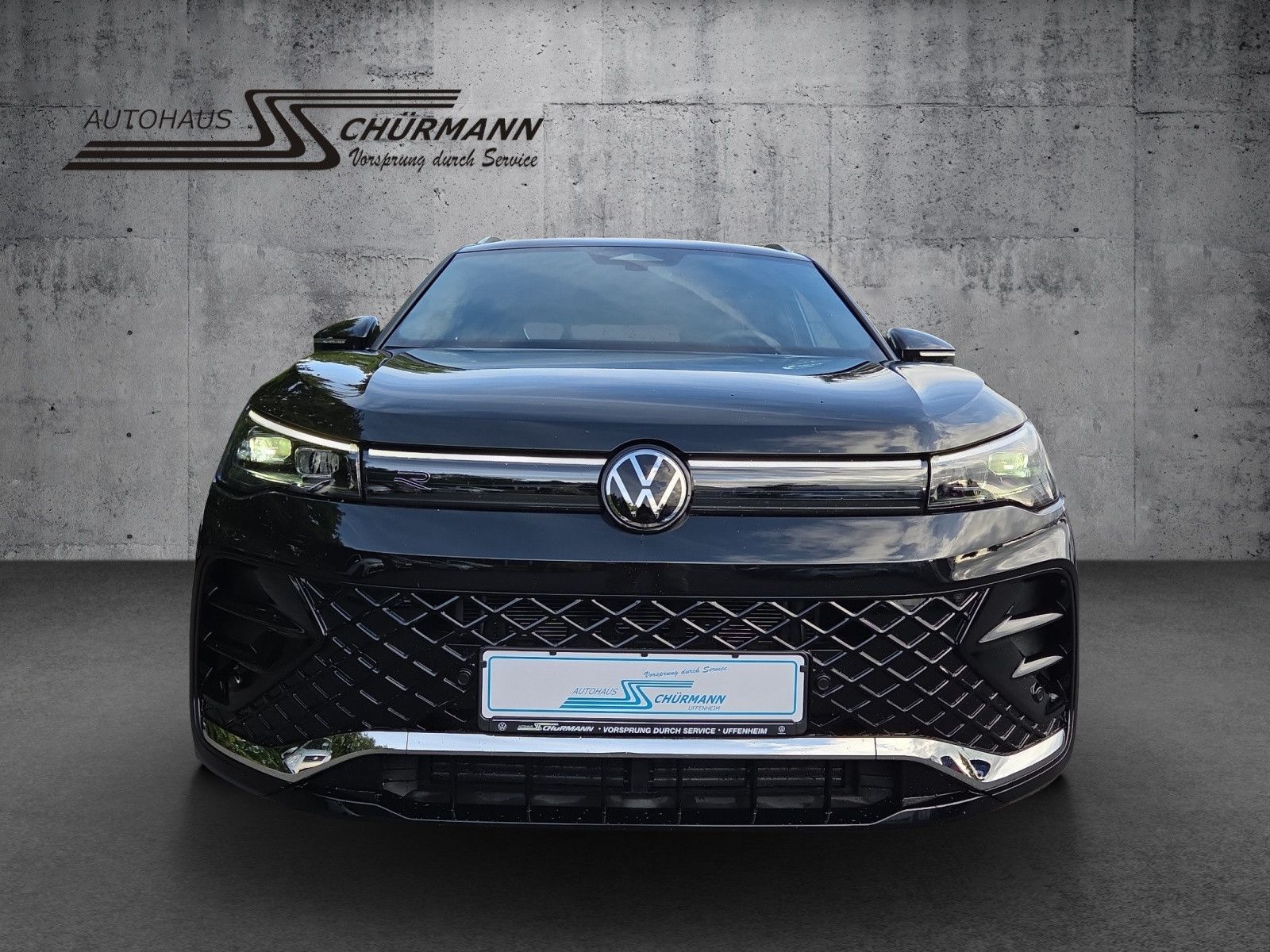 Volkswagen Tiguan R-Line 2.0 TDI SCR DSG 4MOTION Pano AHK