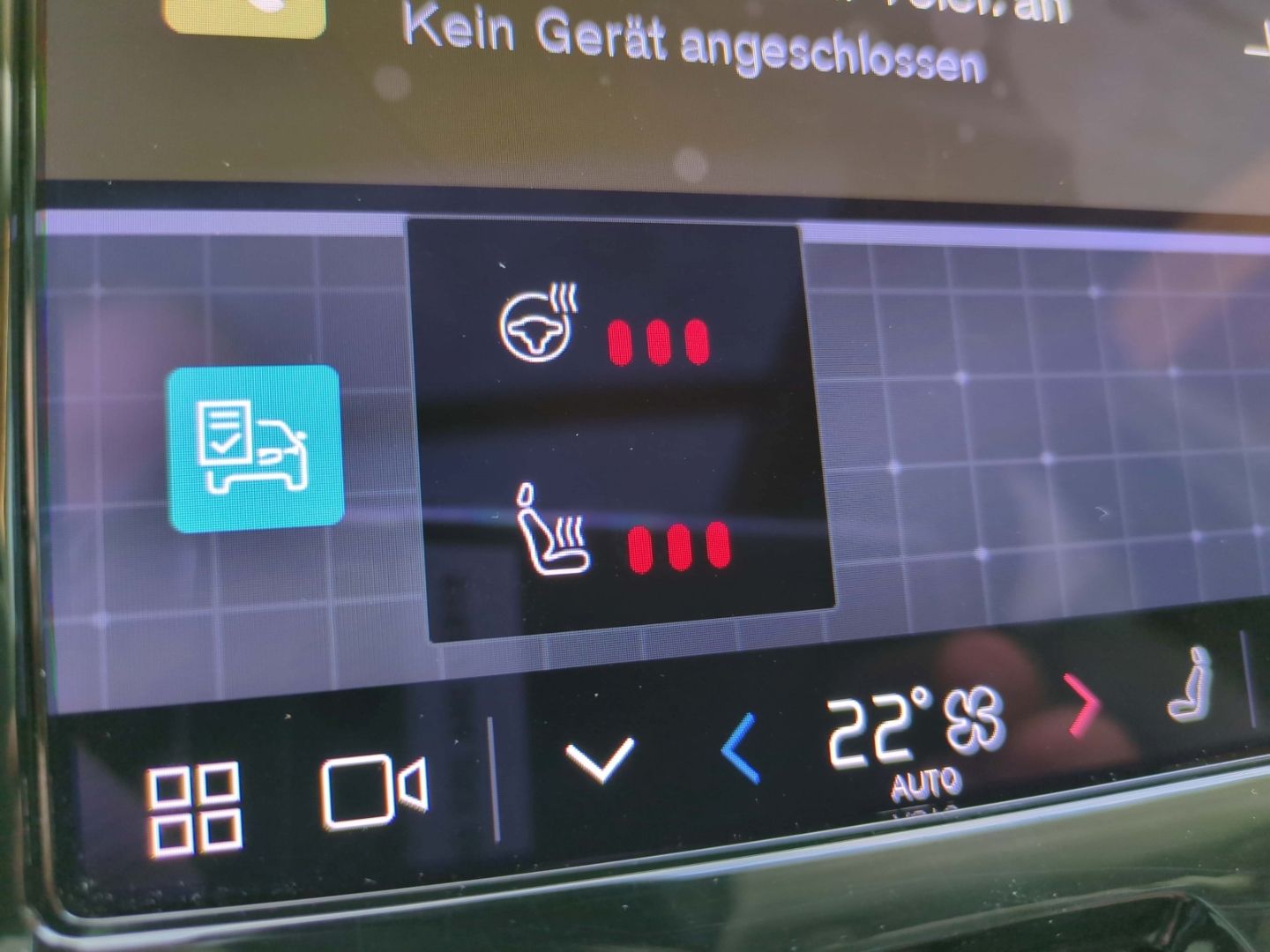 Volvo XC60 Plus Dark Recharge Plug-In Hybrid AWD T8 Tw