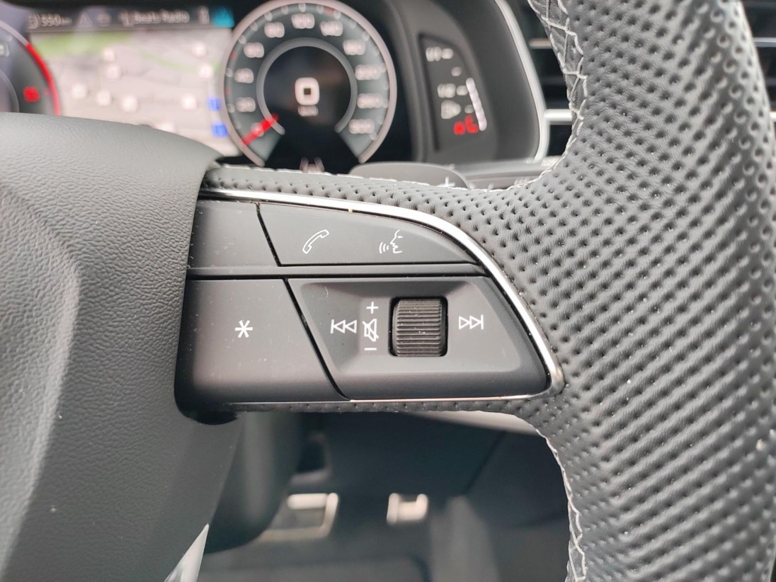 Audi Q7 45 TDI qu.S line *PANO*HuD*AHK*MATRIX*7.Sitz*