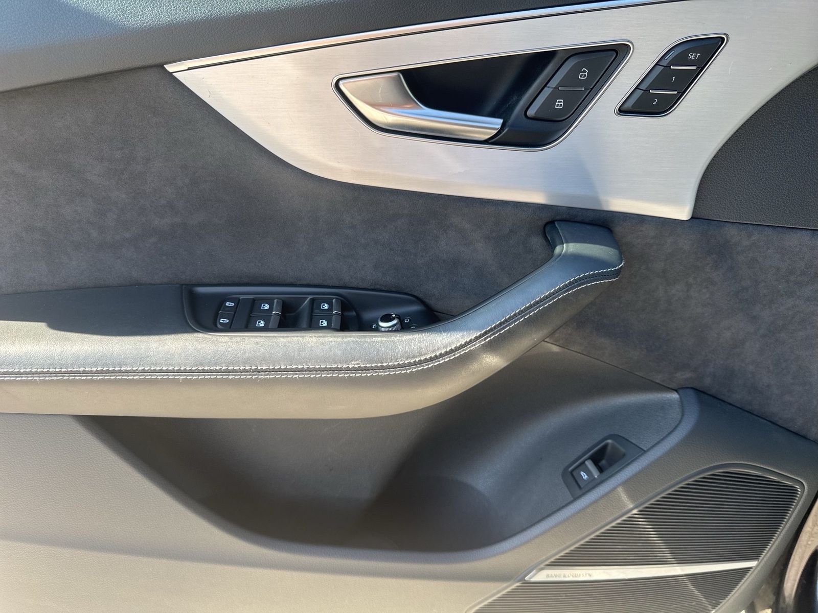Audi Q7 55 TFSI qu S line Luft AHK PANO HuD B&O 22"