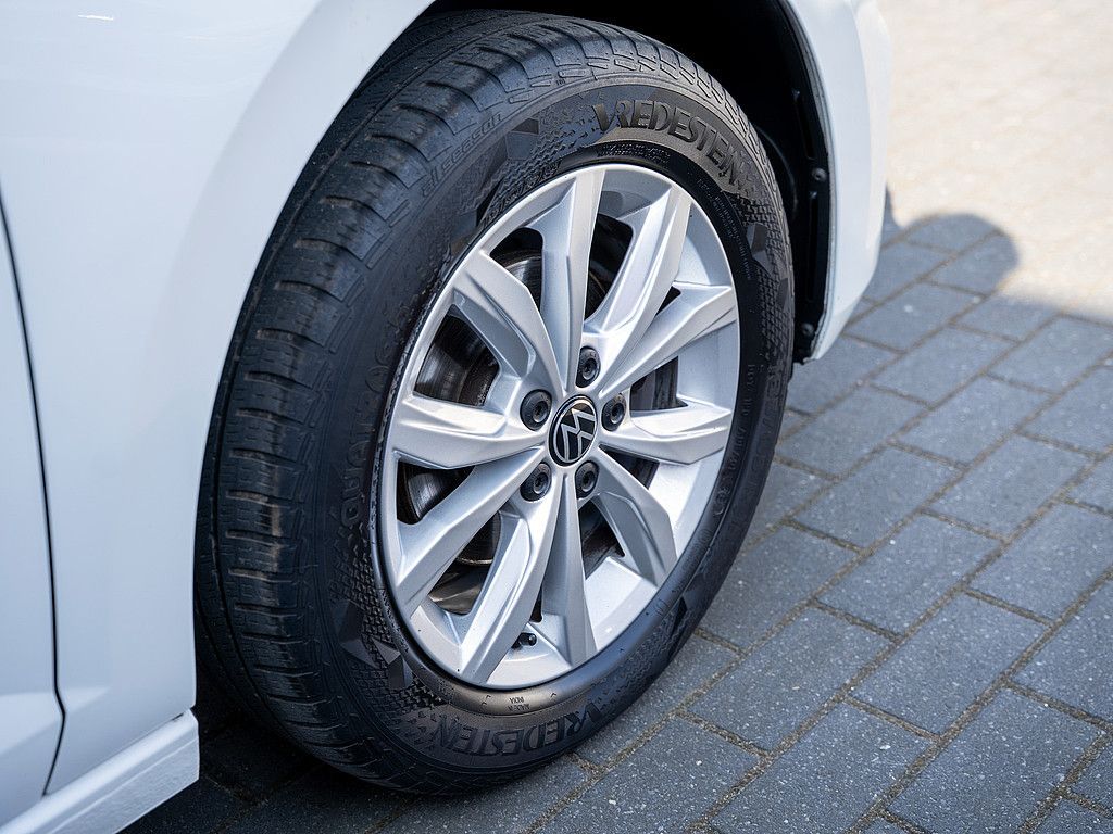 Volkswagen Polo 1.0 TSI Highline DSG - Samsaru's Car Outlet
