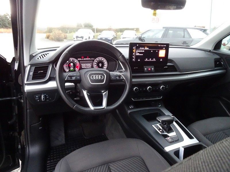Audi Q5 40 TDI S Line quattro - Matrix / AHZV