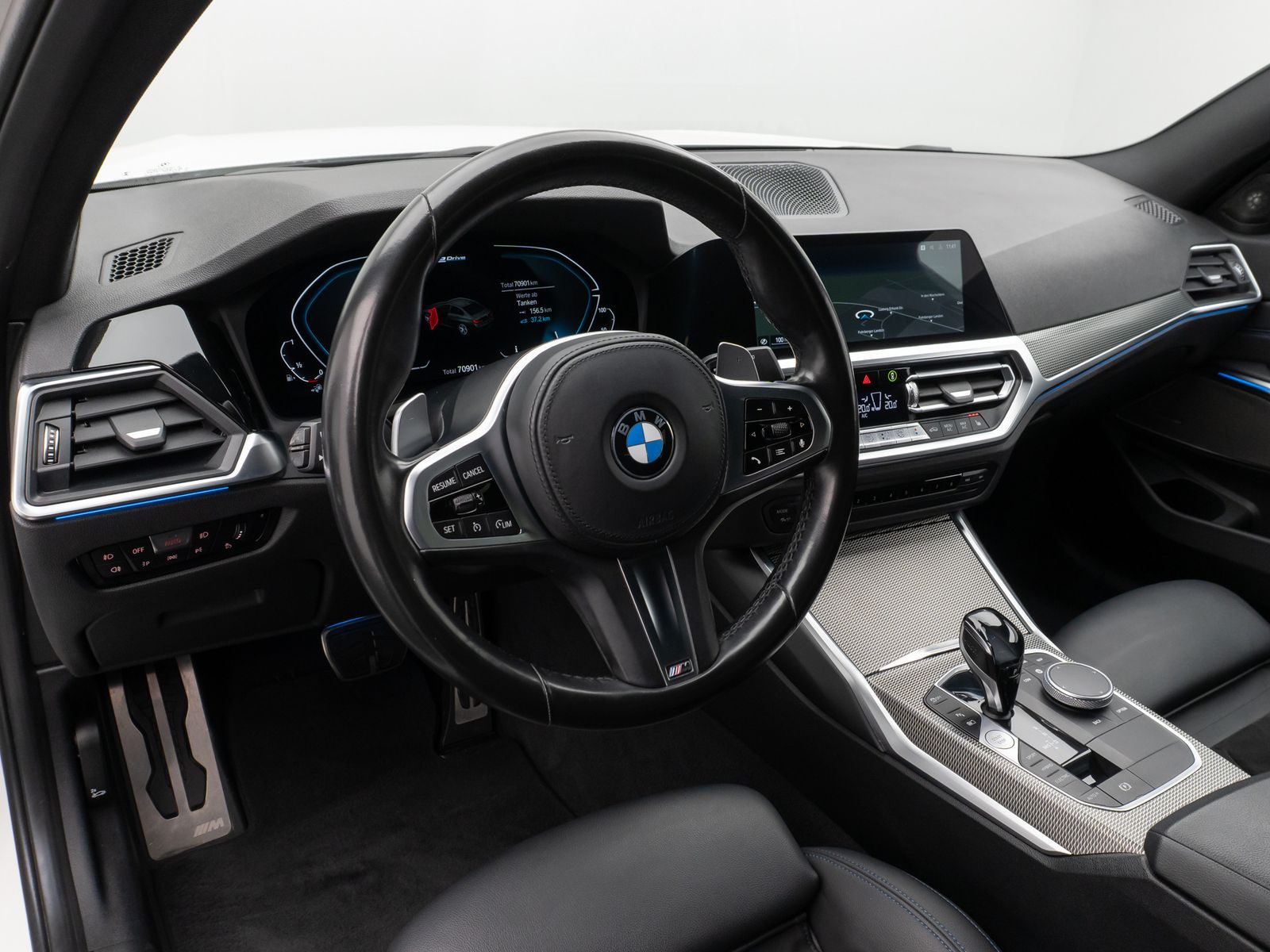 BMW 320e M Sport - Samsaru's Car Outlet