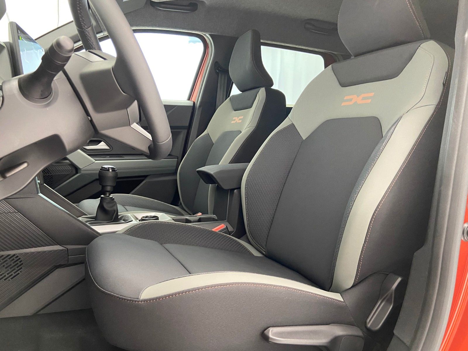 Dacia Duster Extreme TCe 130 4WD - Samsaru's Car Outlet