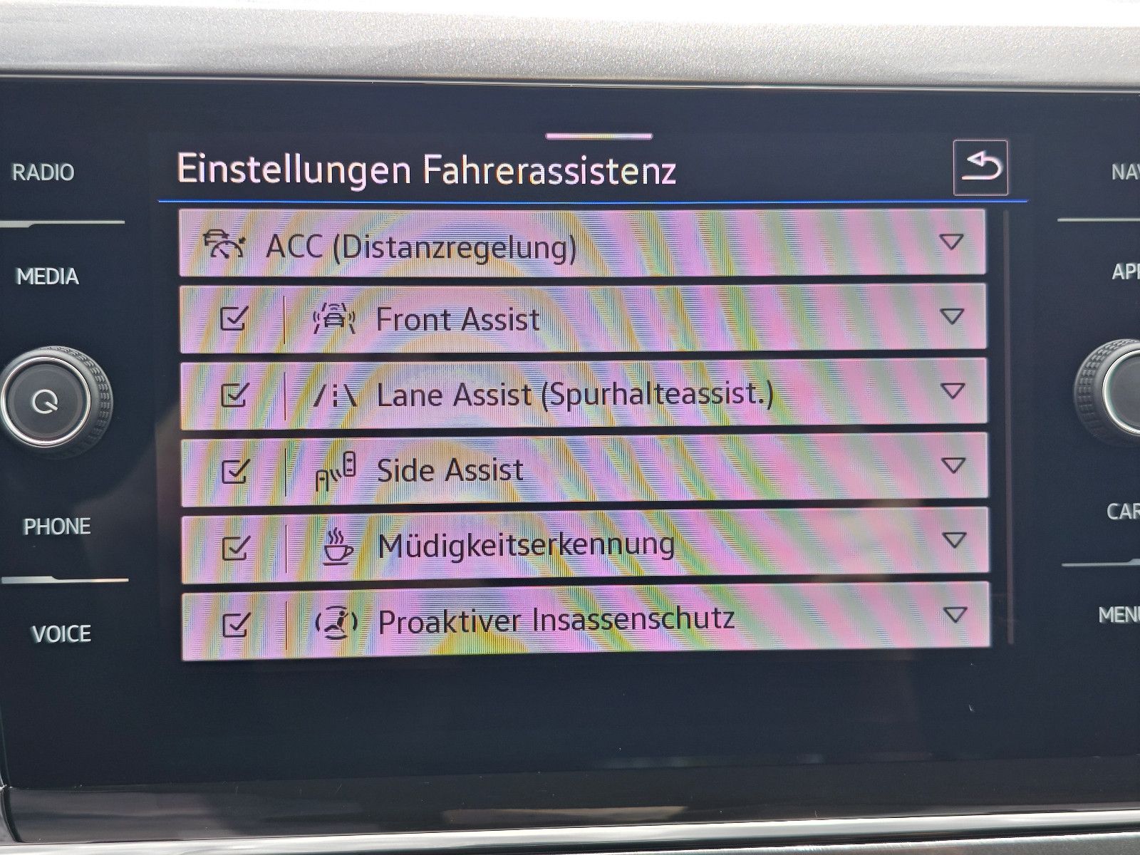 Volkswagen Taigo Style 150PS DSG - Samsaru's Car Outlet