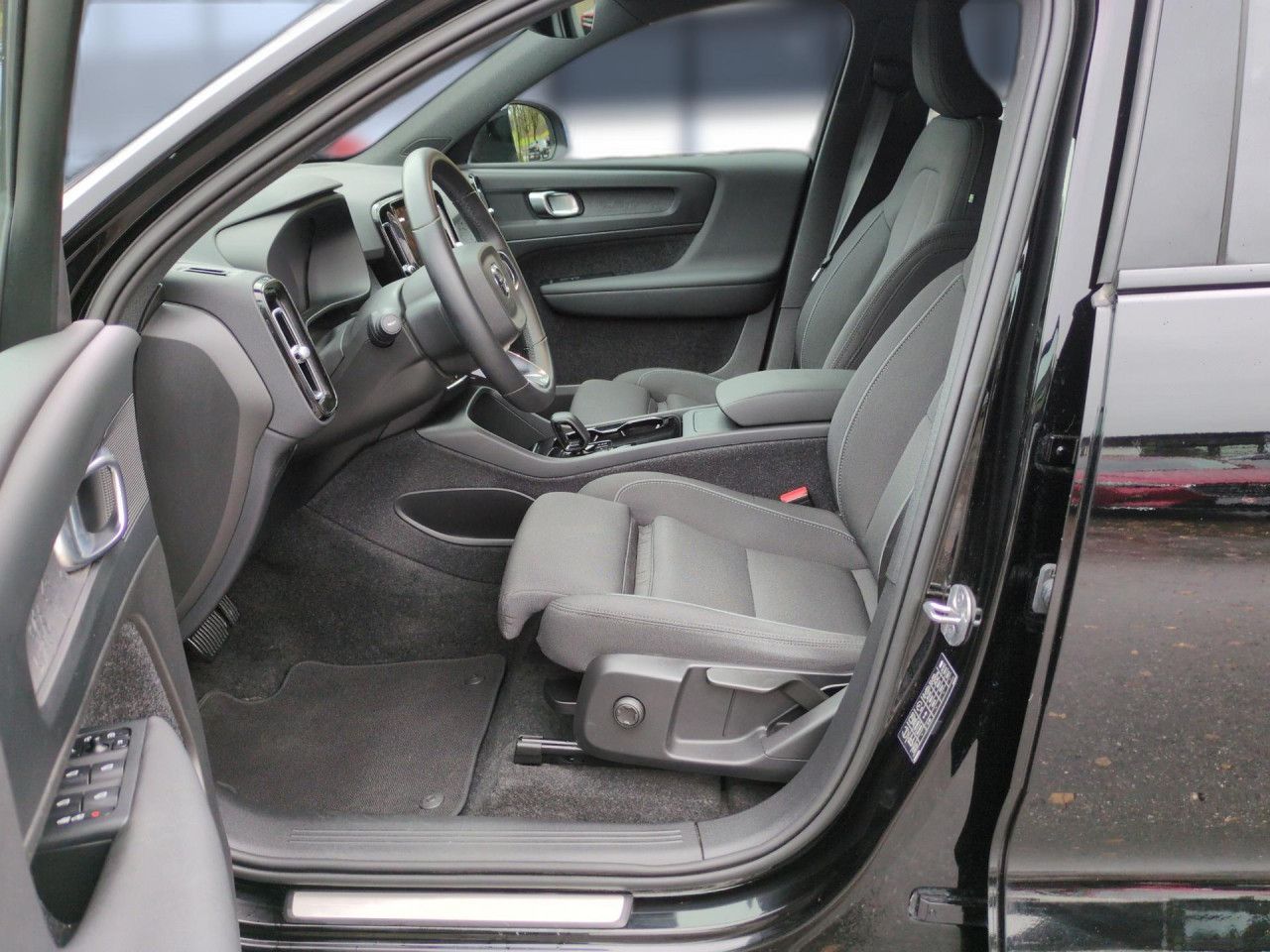 Volvo XC40 Recharge Plus Pure Electric 2WD Bluetooth