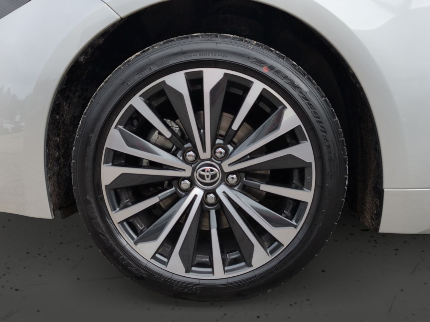 Toyota Corolla 2,0 l Hybrid Touring Sports Team Deutsch