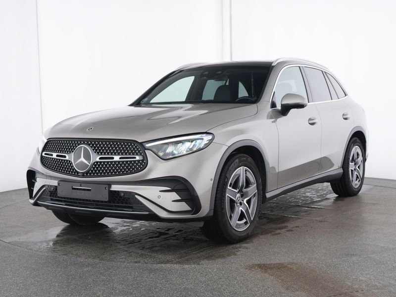 Mercedes-Benz GLC 300 4M AMG Line 2x MBUX+Led+Pano+AHK+Distro