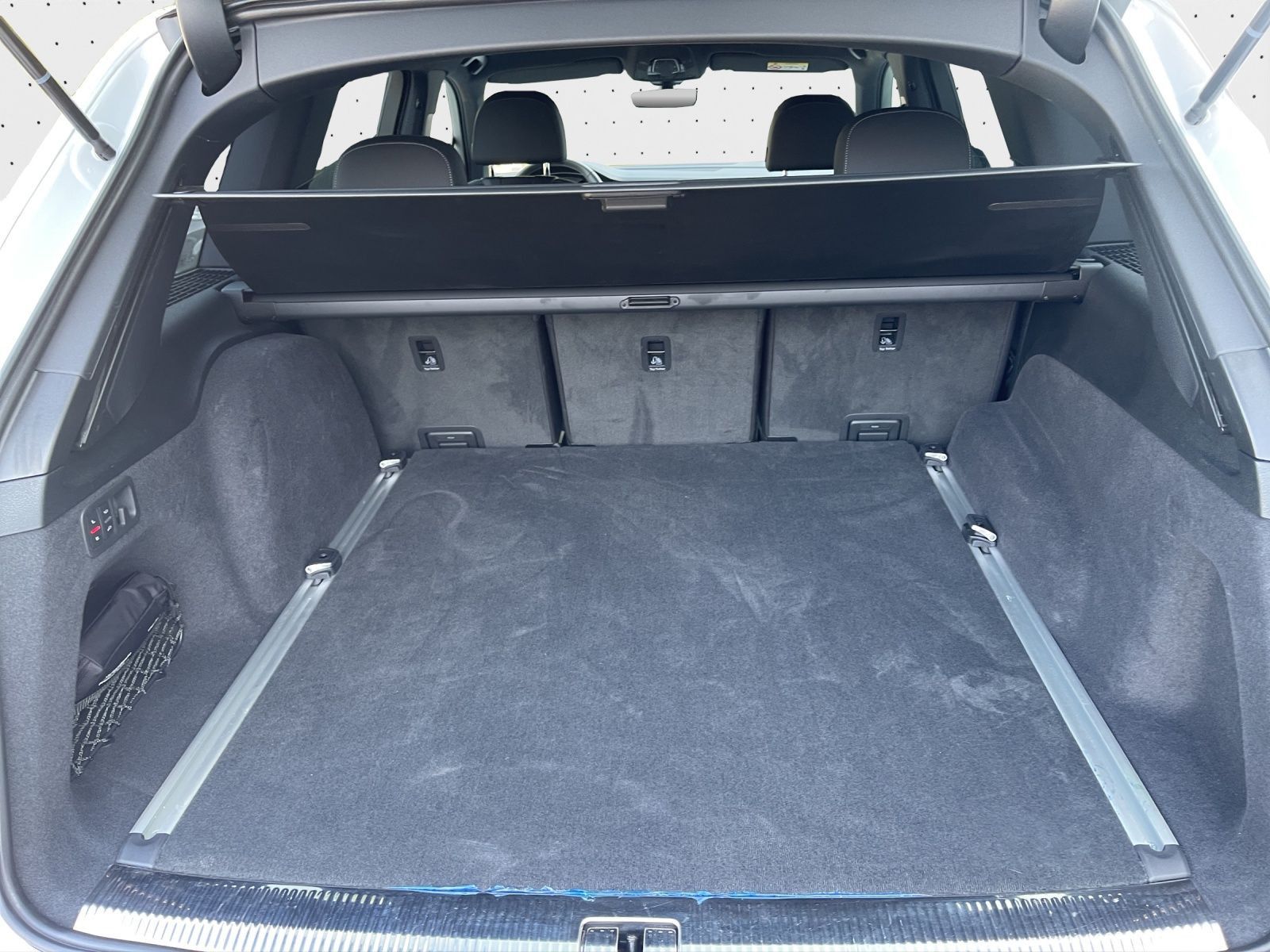Audi Q7 55 TFSIe quattro S-LINE*NAVI*MATRIX*OPTIK-PAK