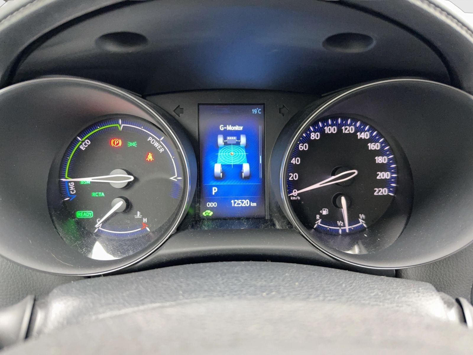 Toyota C-HR 1.8 Hybrid CVT FLOW - Samsaru's Car Outlet