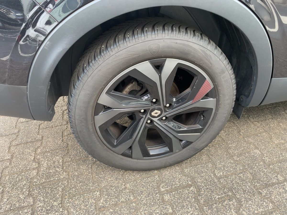 Renault Arkana 1.3 TCe 160 Mild-Hybrid R.S. Line - Samsaru's Car Outlet