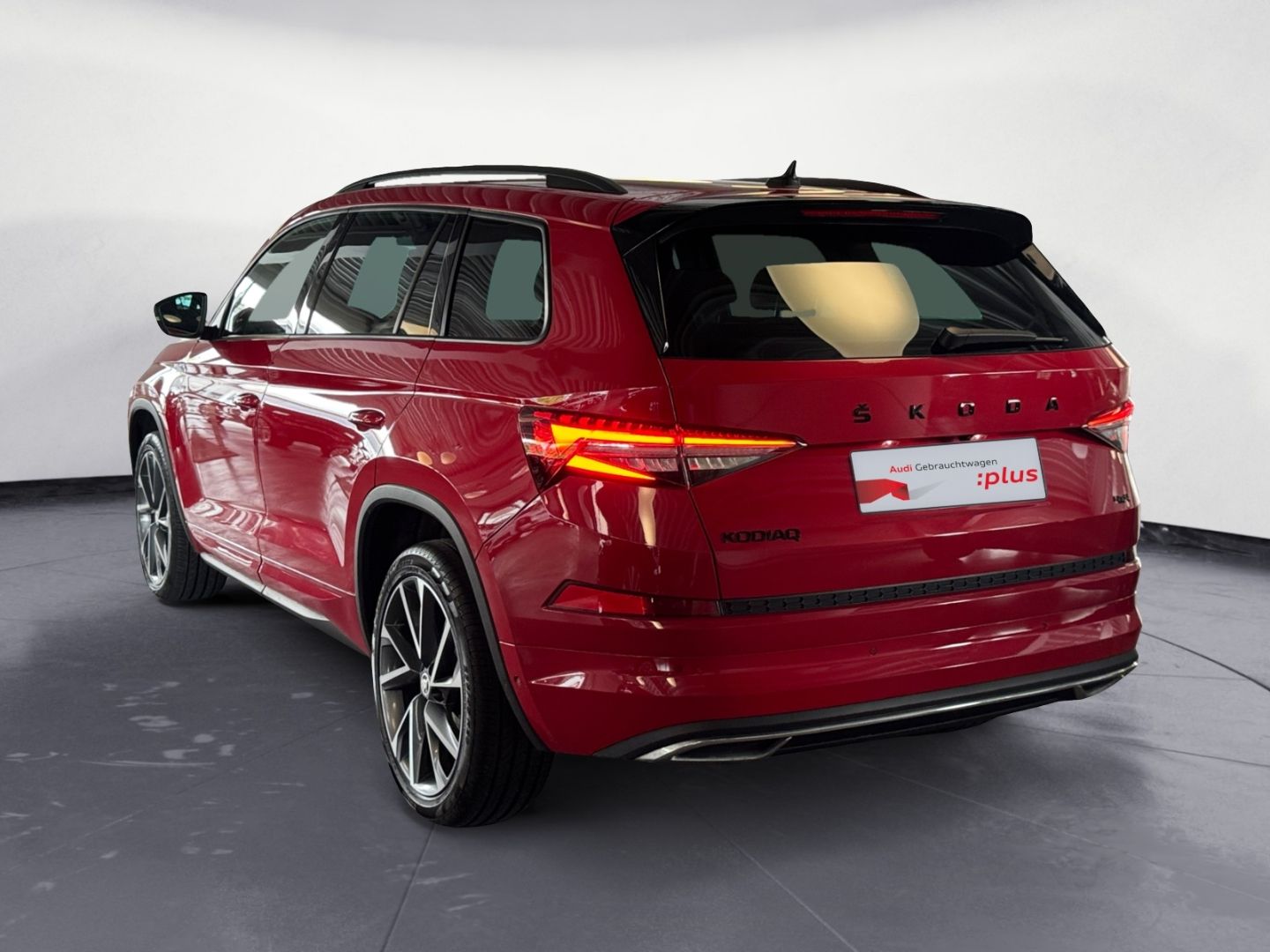 Skoda Kodiaq 2.0 TSI 4X4 DSG Sportline MATRIX/360°/CAN