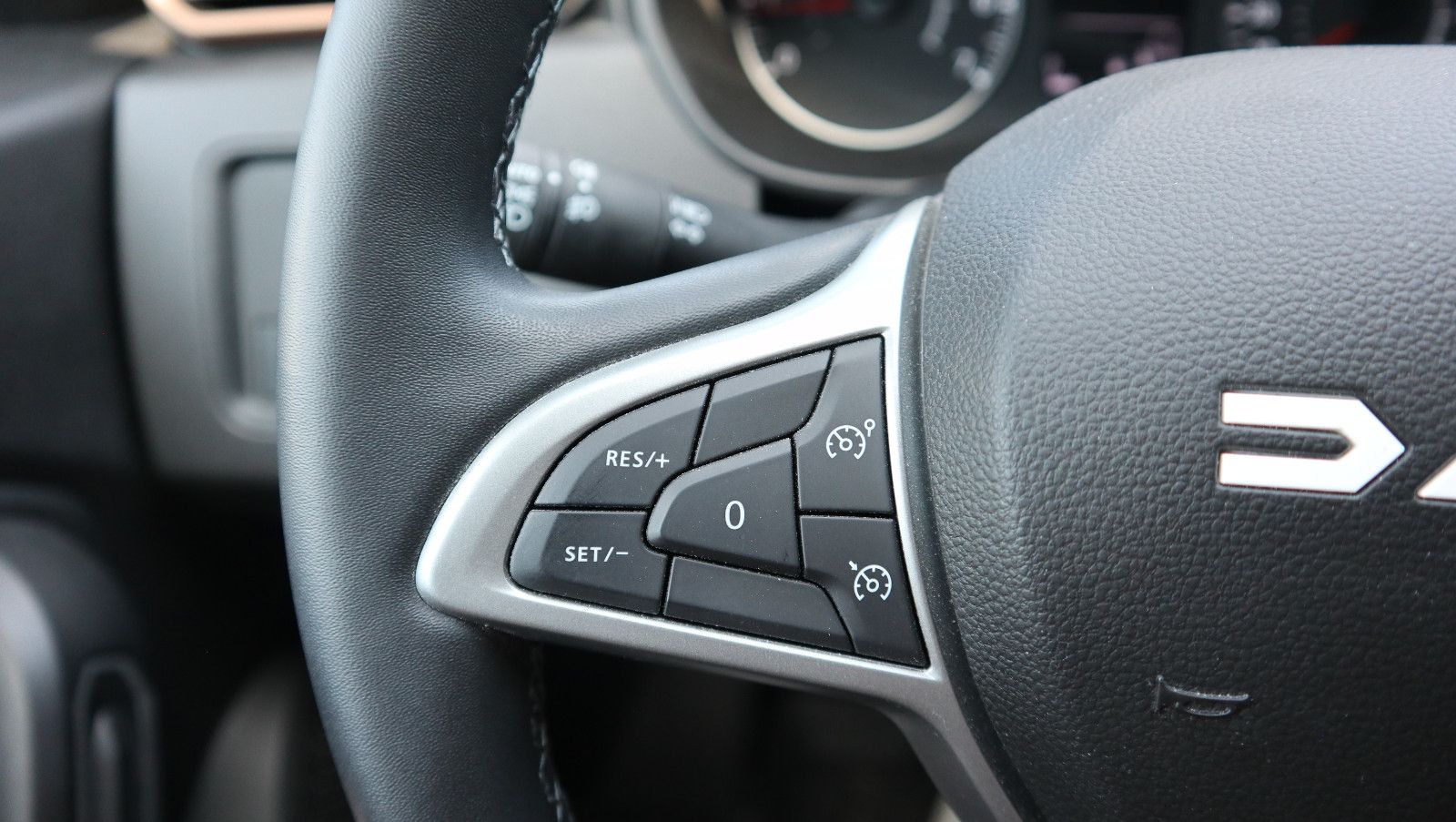 Dacia Duster II Extreme - Samsaru's Car Outlet
