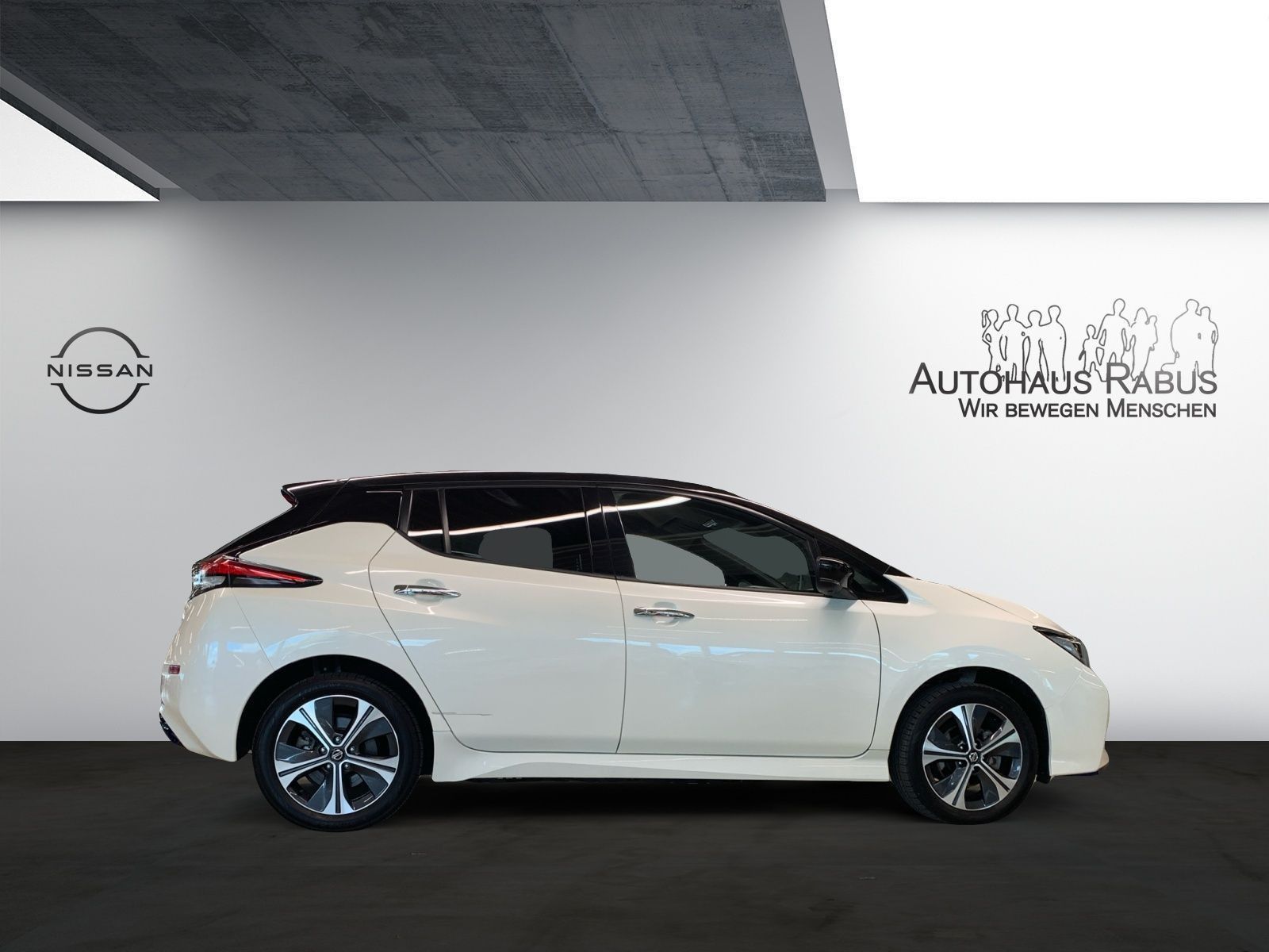 Nissan Leaf e+ N-Connecta 62 kWh - Samsaru's Car Outlet