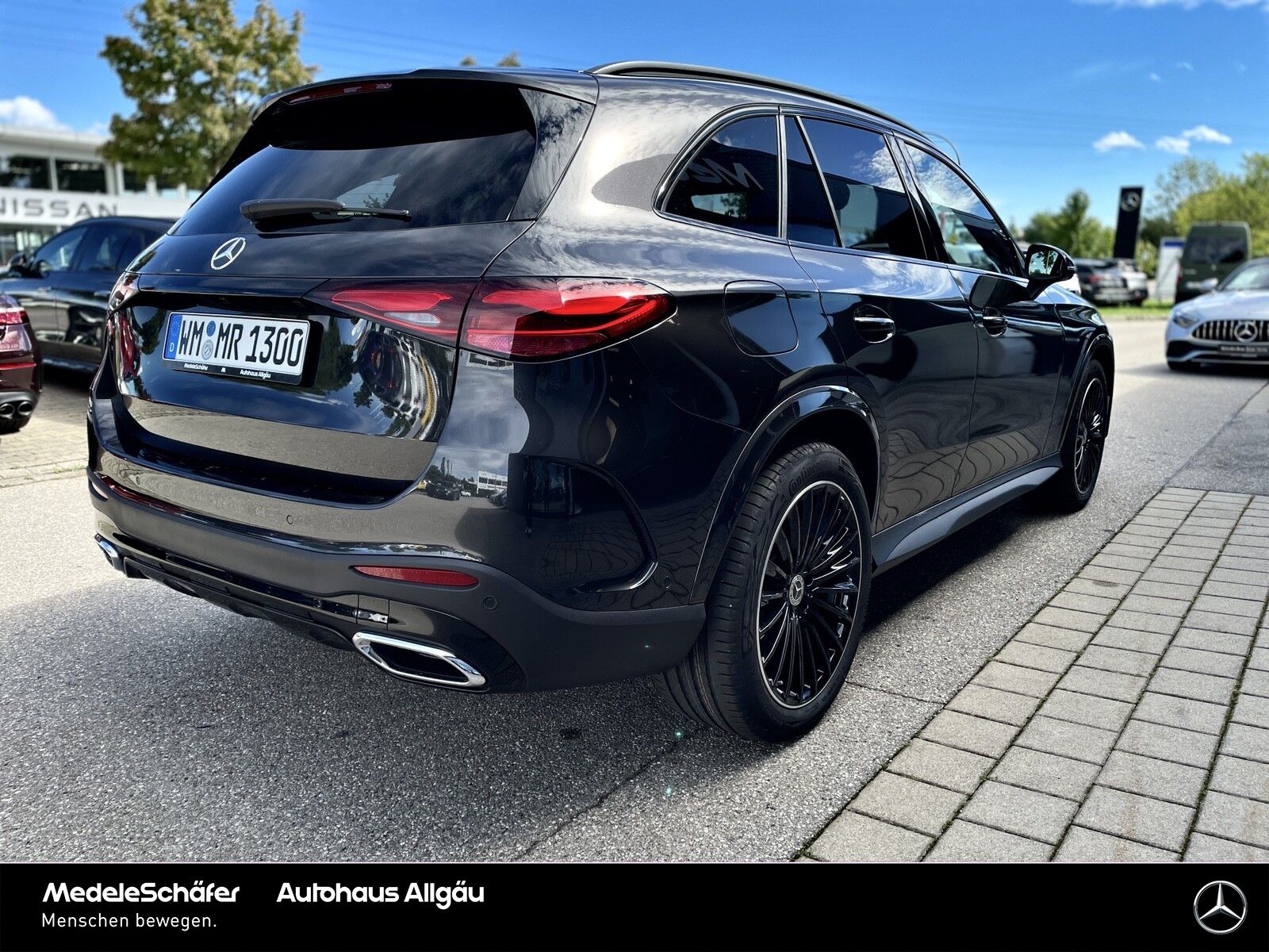 Mercedes-Benz GLC 300 d 4M AMG Night Distr AHK Burm Pano Memo