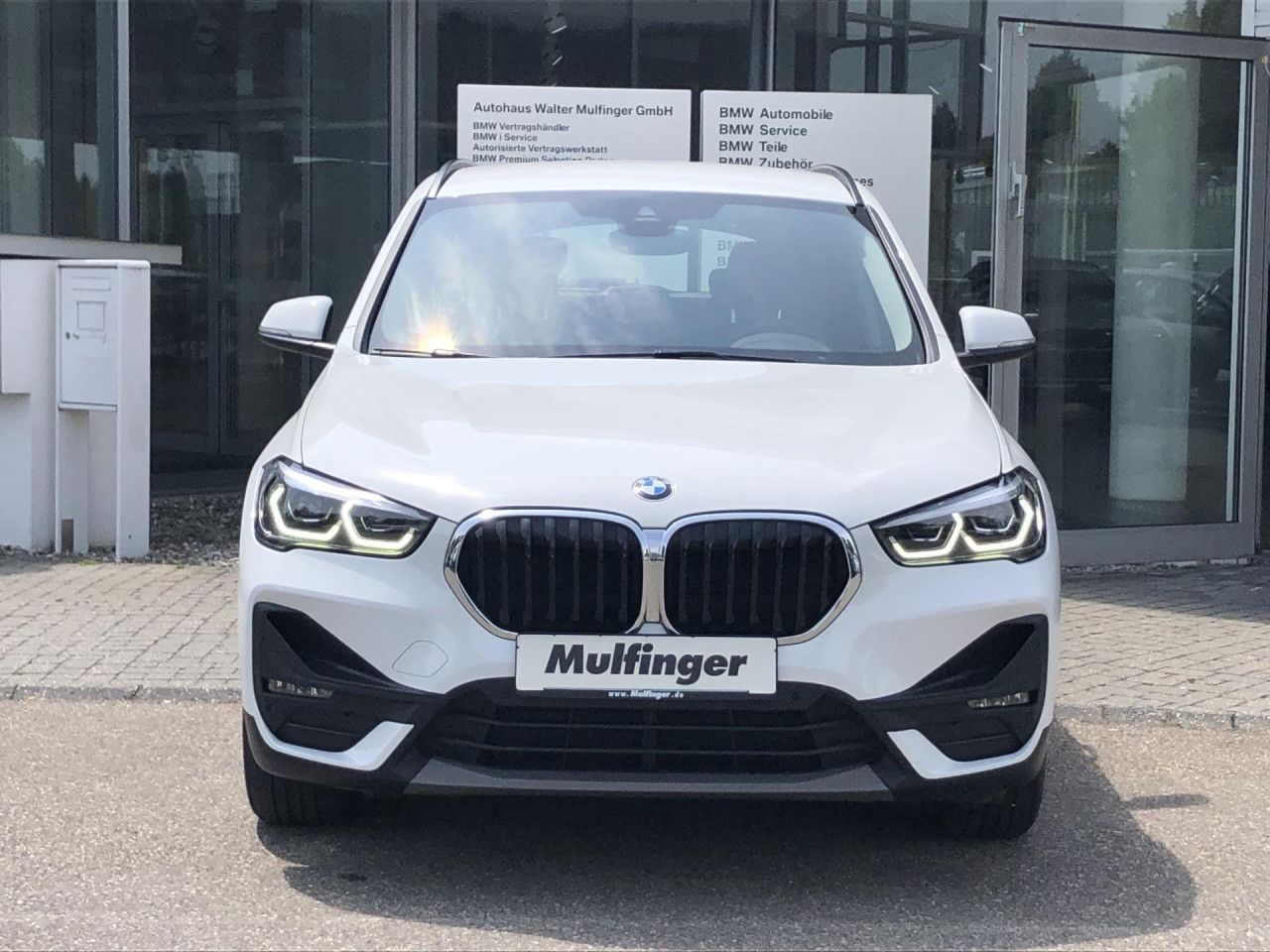 BMW X1 xDrive 18d Sports - Samsaru's Car Outlet