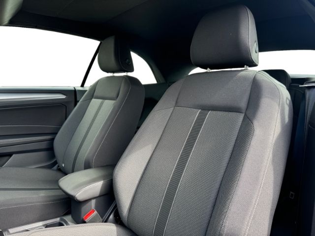 Volkswagen T-Roc Cabrio 1.0TSI Style - Samsaru's Car Outlet