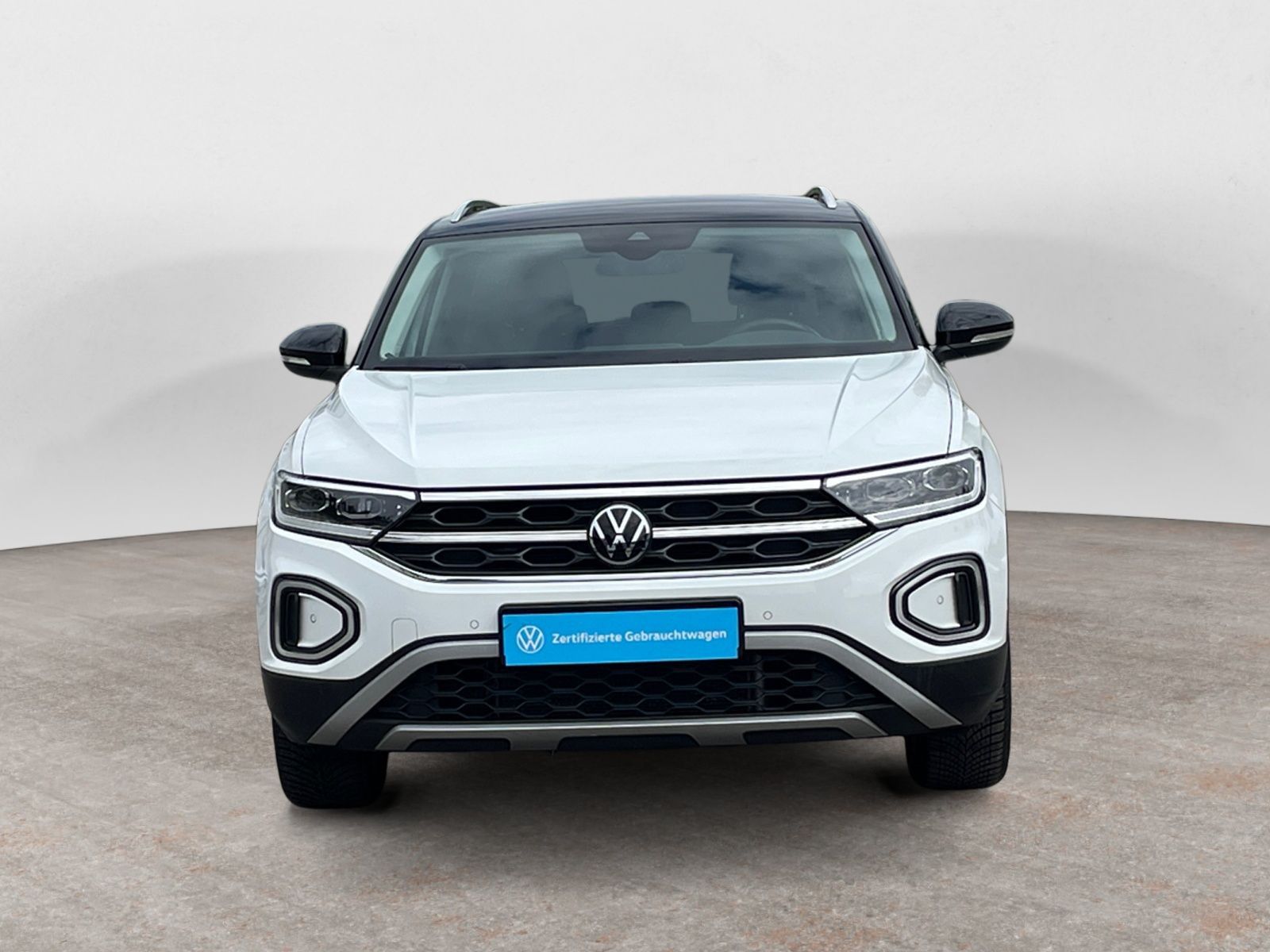 Volkswagen T-Roc 1.5 TSI DSG Facelift Style - Samsaru's Car Outlet
