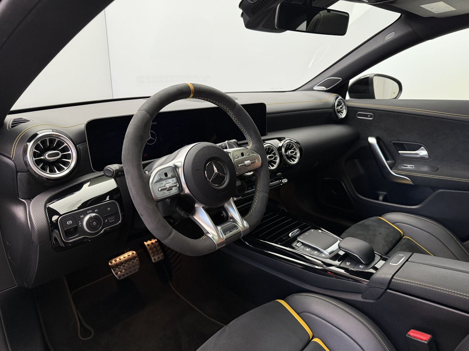Mercedes-Benz CLA 45 AMG Shooting Brake - Samsaru's Car Outlet