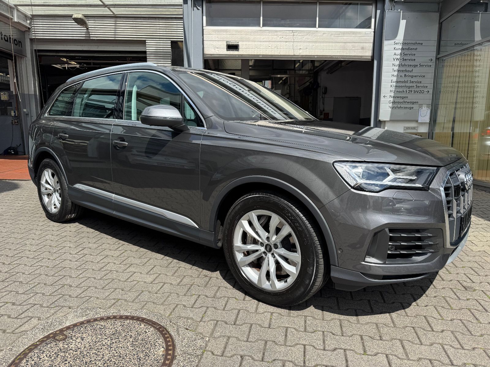 Audi Q7 55 TFSI e quattro Plug-In-Hybrid-AHK-Luftfede