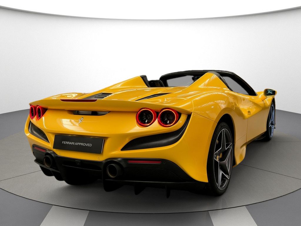 Ferrari F8 Spider - Samsaru's Car Outlet