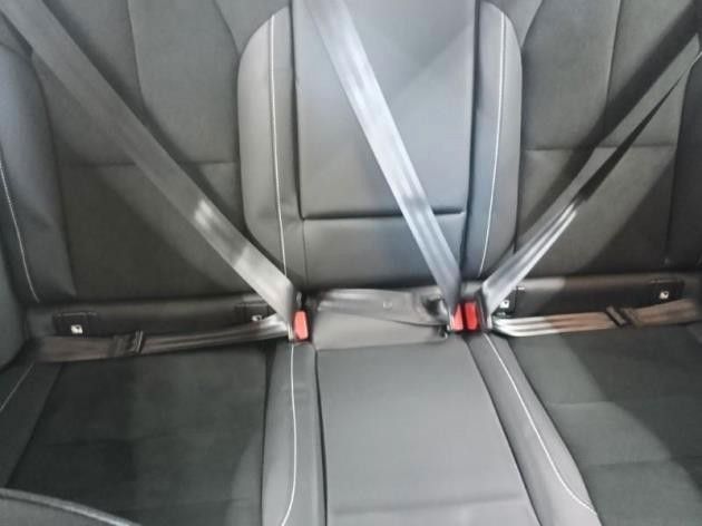 Volvo XC40 B4 R Design - Samsaru's Car Outlet