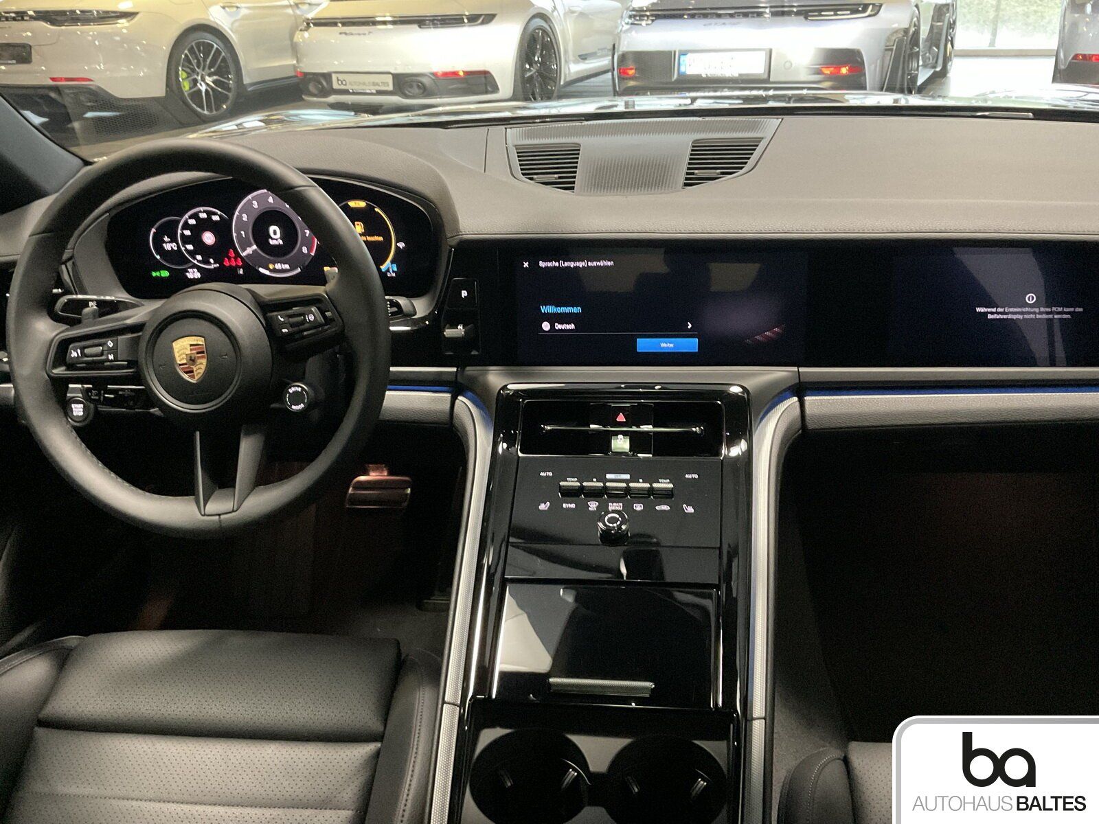 Porsche Panamera 4 Pano/Luft/Inno/4+1/Spur/BeiDis/AHK
