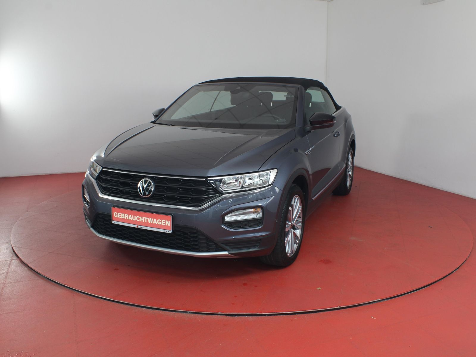 Volkswagen T-Roc 1.0 TSI - Samsaru's Car Outlet