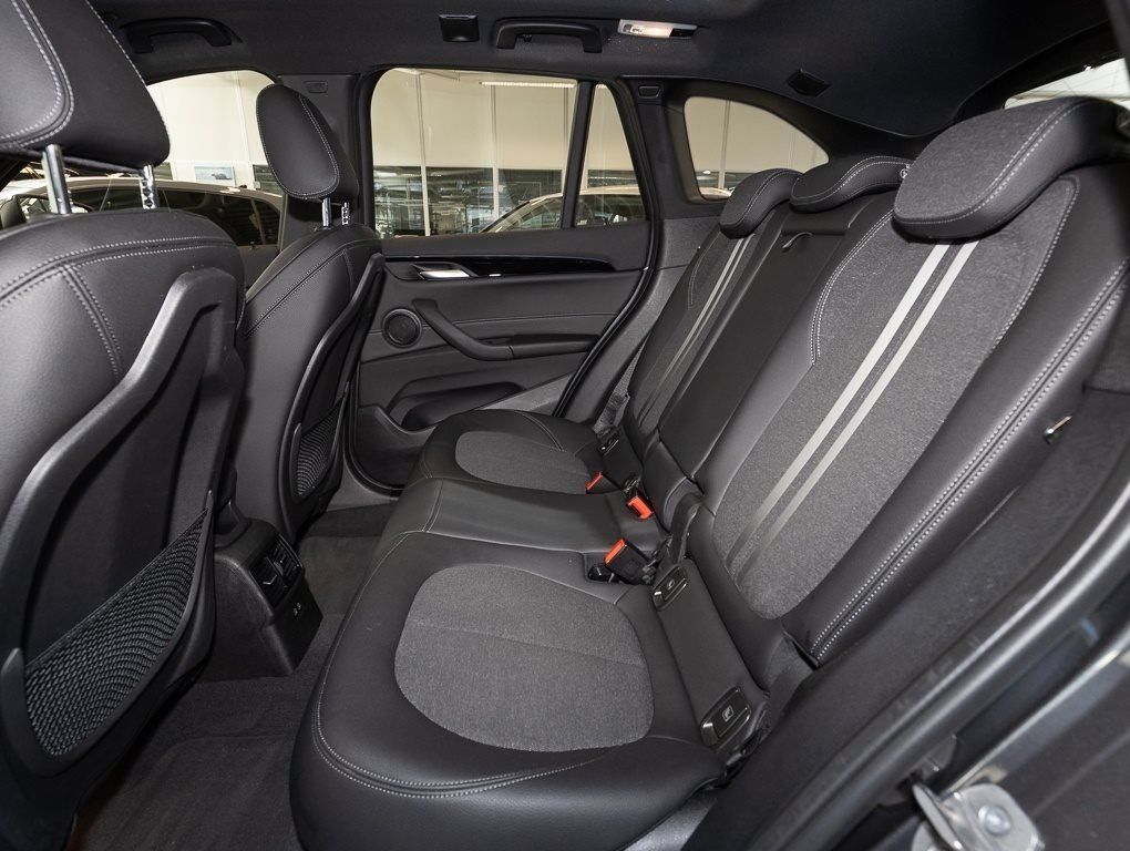 BMW X1 xDrive25e A Sport Line - Samsaru's Car Outlet