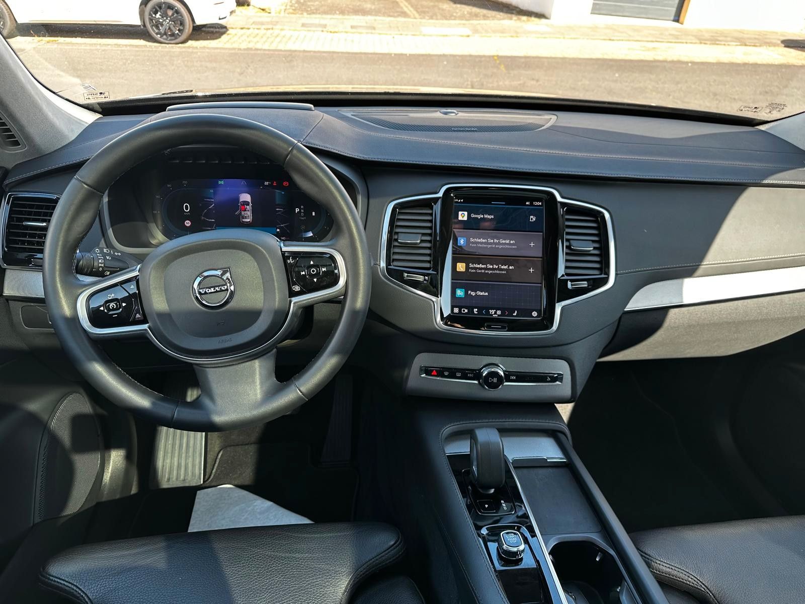 Volvo XC90 B5 AWD Ultimate 7-Sitz,AHK,360°,HUD,PANO