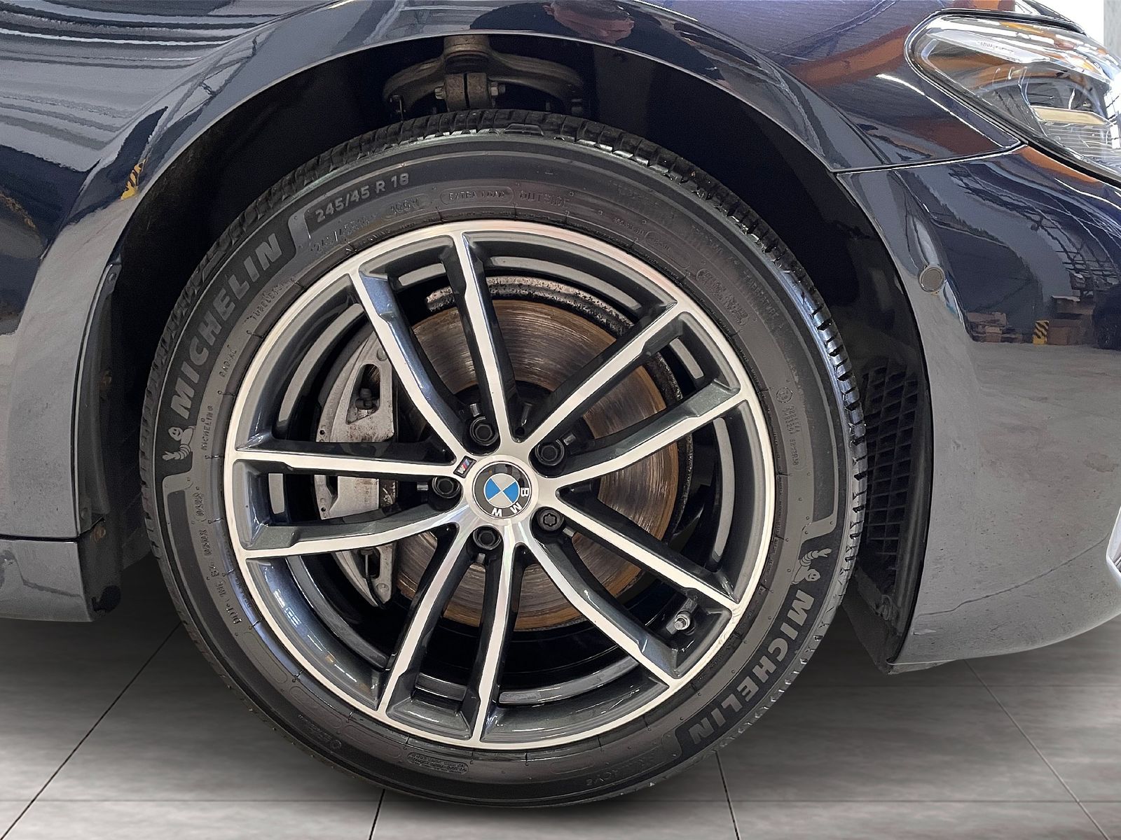 BMW 530d xDrive TOURING M SPORTPAKET AHK H&K HIFI AL