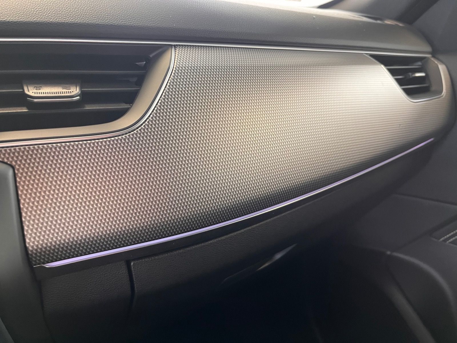 Renault Arkana Techno - Samsaru's Car Outlet